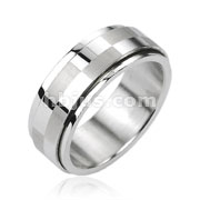 316L Stainless Steel Big Checker Center Spinner Ring