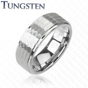 Tungsten Carbide Ring With Multi-Facelet  Honey Comb Design