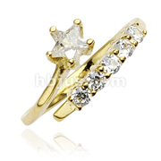 10KT. Gold Star & Solitaire CZ Toering